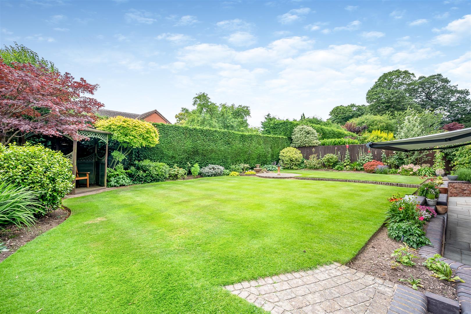 33 Aldridge Road, Little Aston, B74 3BQ Aston Knowles